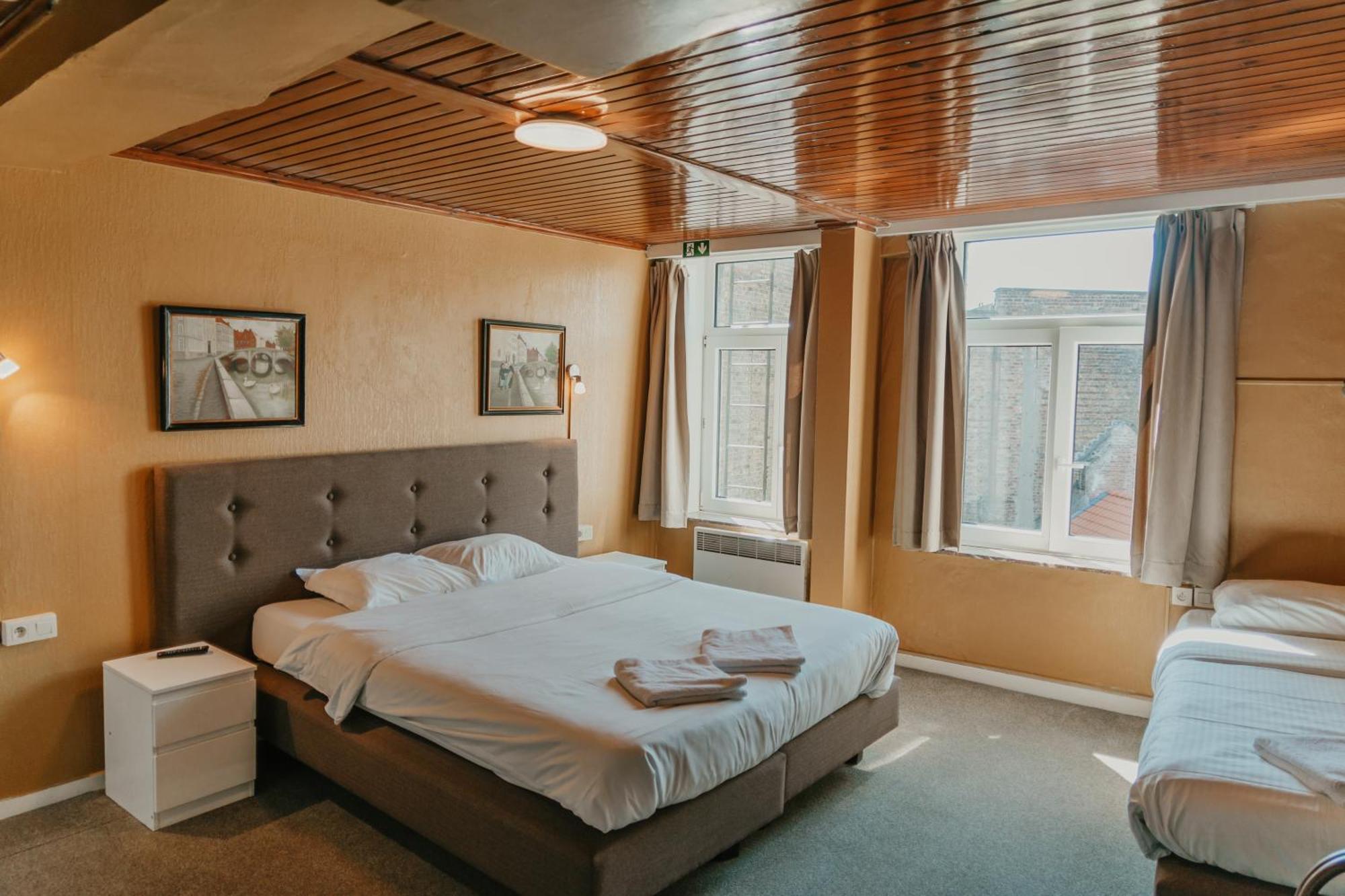 Hotel Cavalier Bruges Luaran gambar