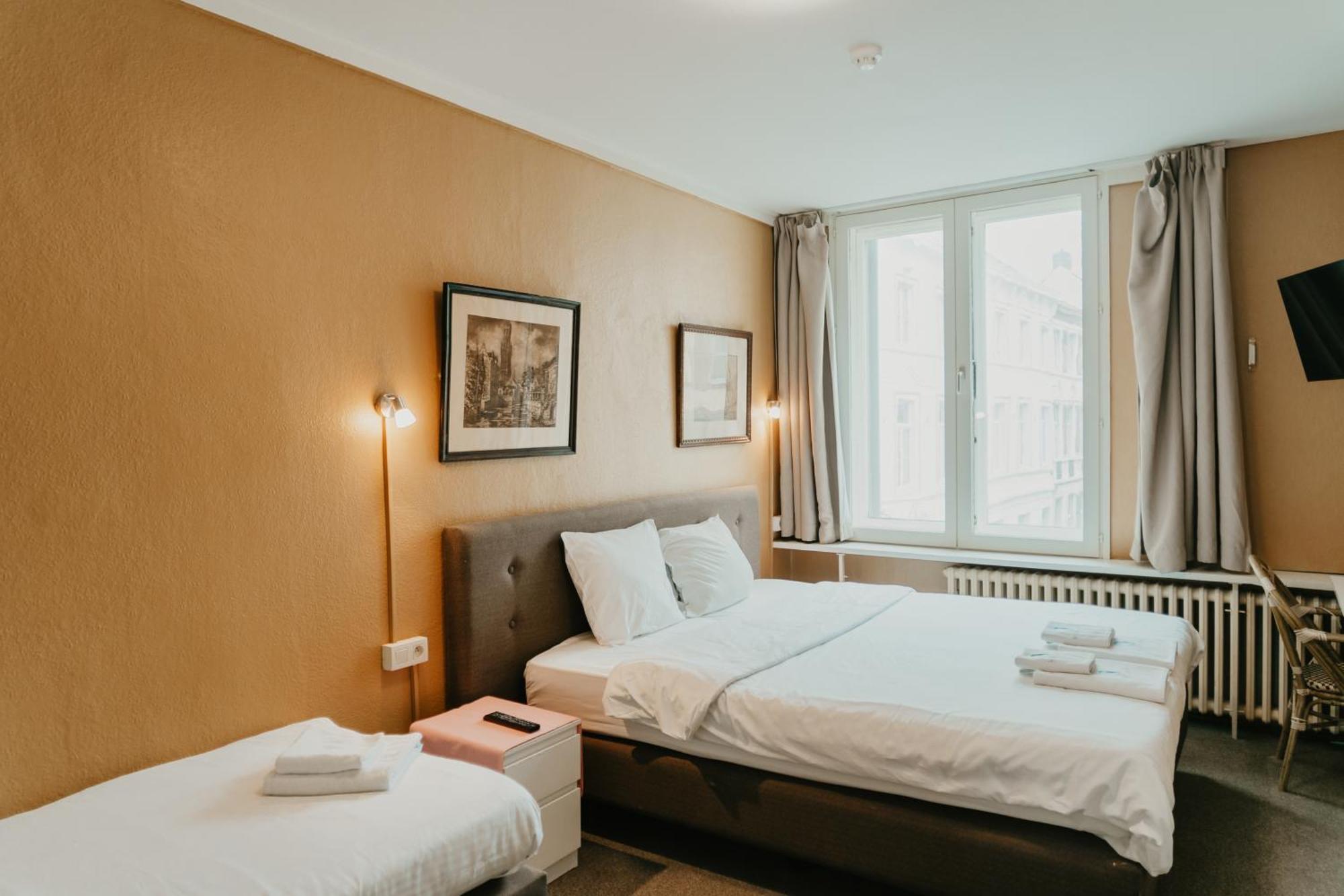 Hotel Cavalier Bruges Luaran gambar