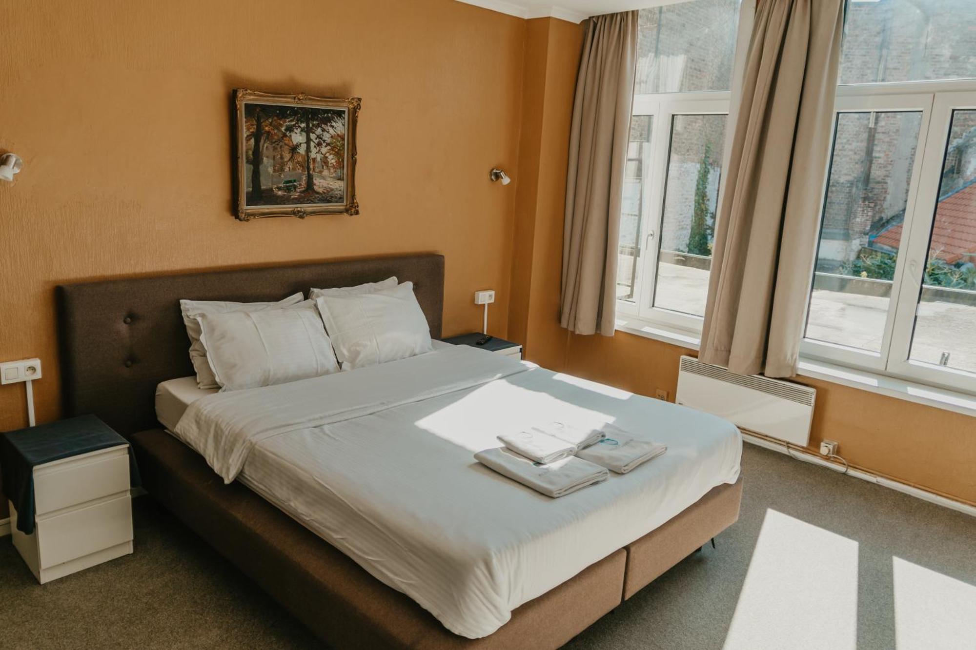 Hotel Cavalier Bruges Luaran gambar