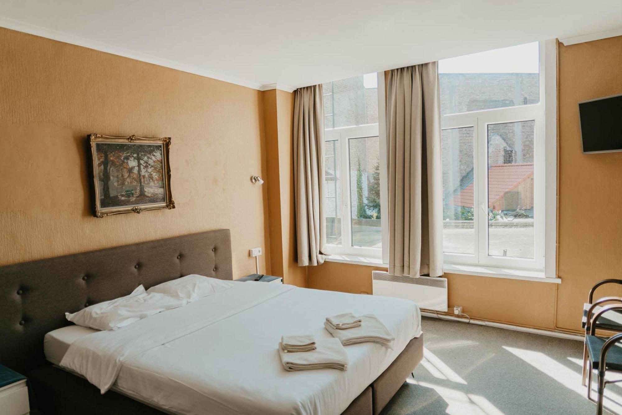 Hotel Cavalier Bruges Luaran gambar