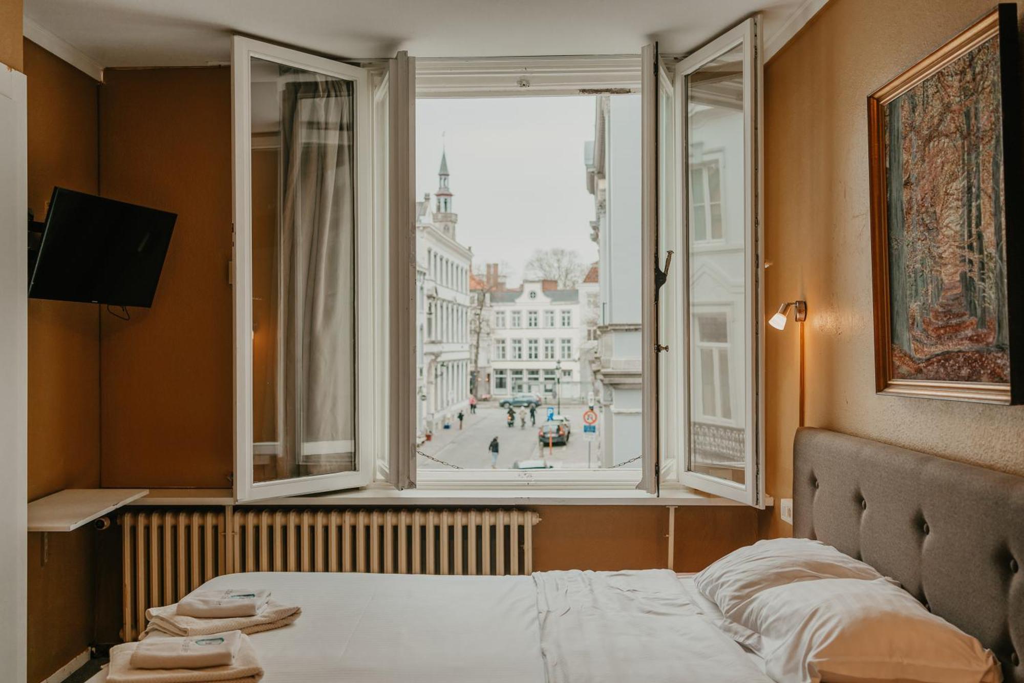Hotel Cavalier Bruges Luaran gambar