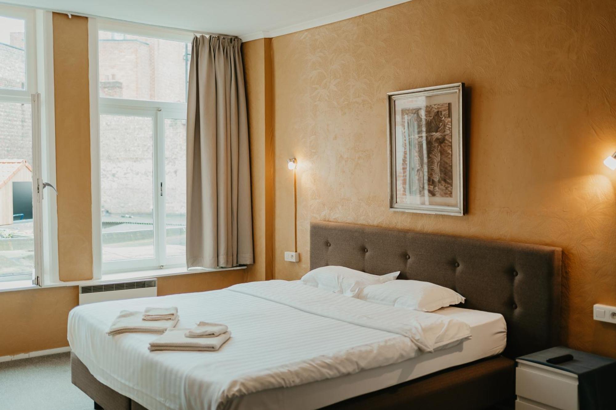Hotel Cavalier Bruges Luaran gambar